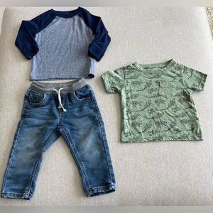 18 Mo Boy Jean Pants, blue/grey long sleeve & Alligator print green T-Shirt Set